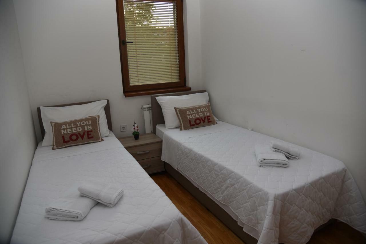 Boda Apartments Skopje Luaran gambar